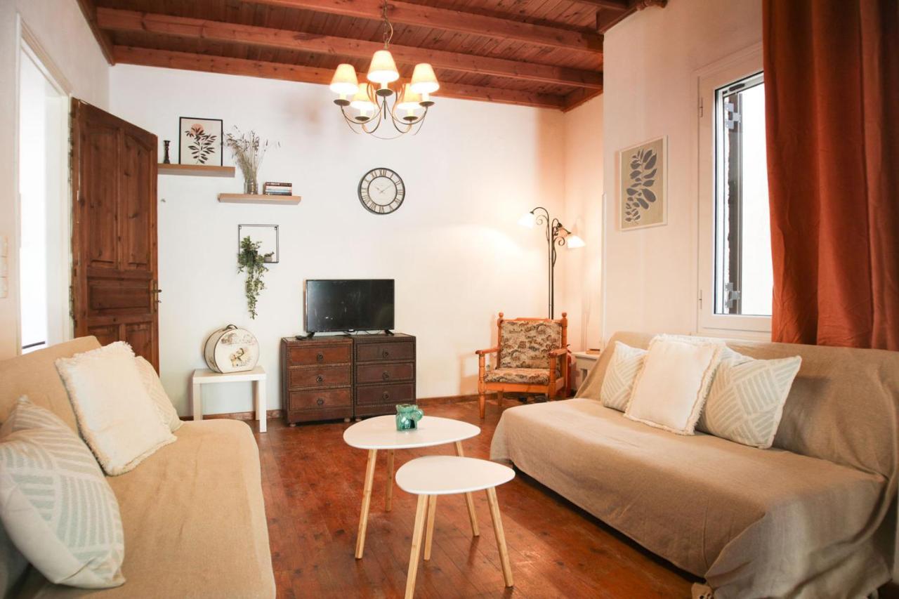 Вилла Gabriela'S Seaside House Кассиопи Экстерьер фото